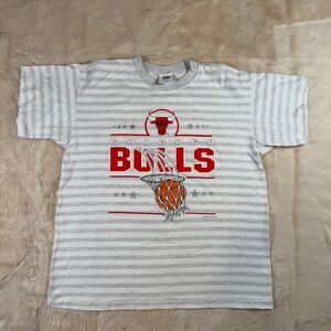 VINTAGE CHICAGO BULLS T-SHIRT SIZE XL STRIPED 90S NBA SINGLE STITCH